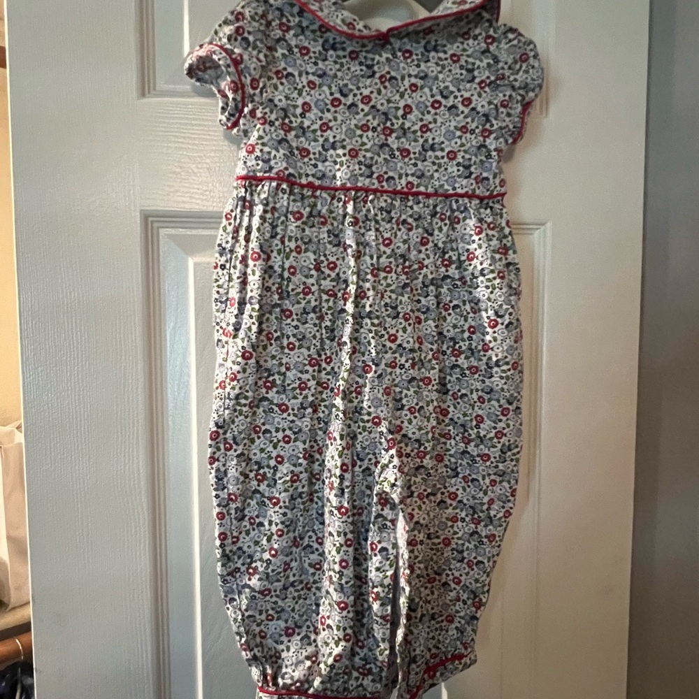 Little English Floral Patterned Fabric